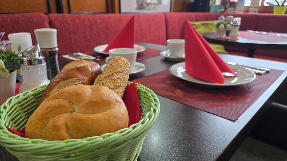 Hotel Konig 54/71