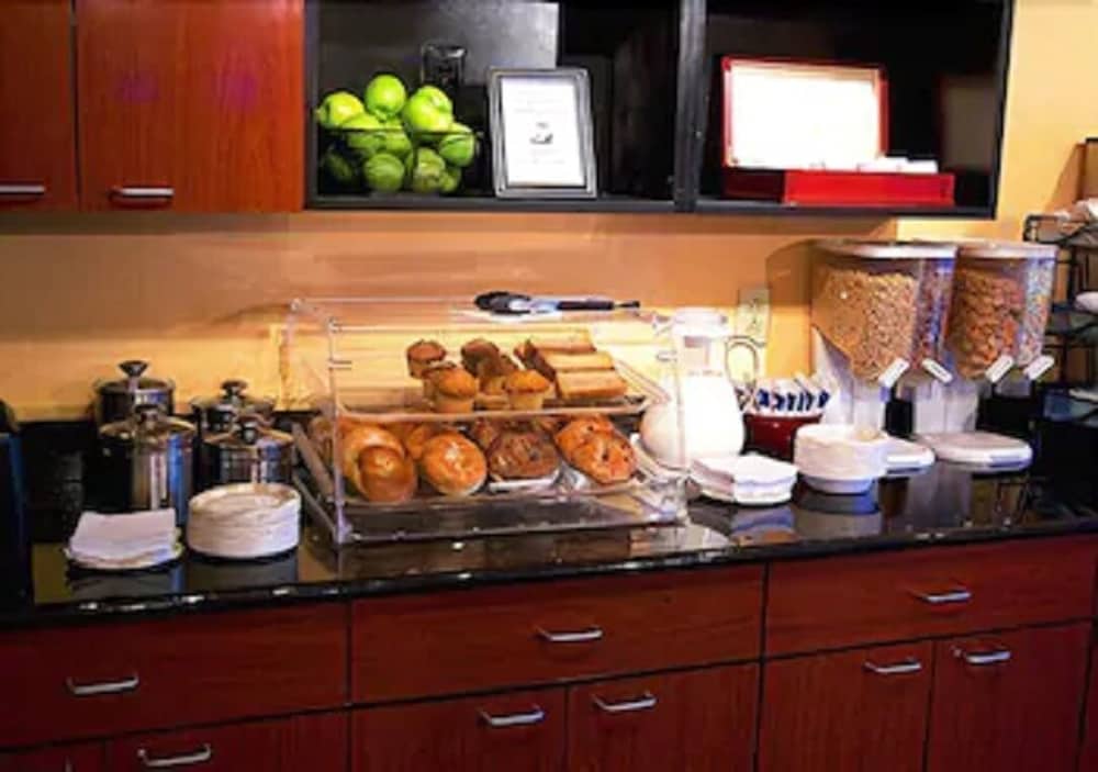 Econo Lodge Freeport - Brunswick Area 27/29