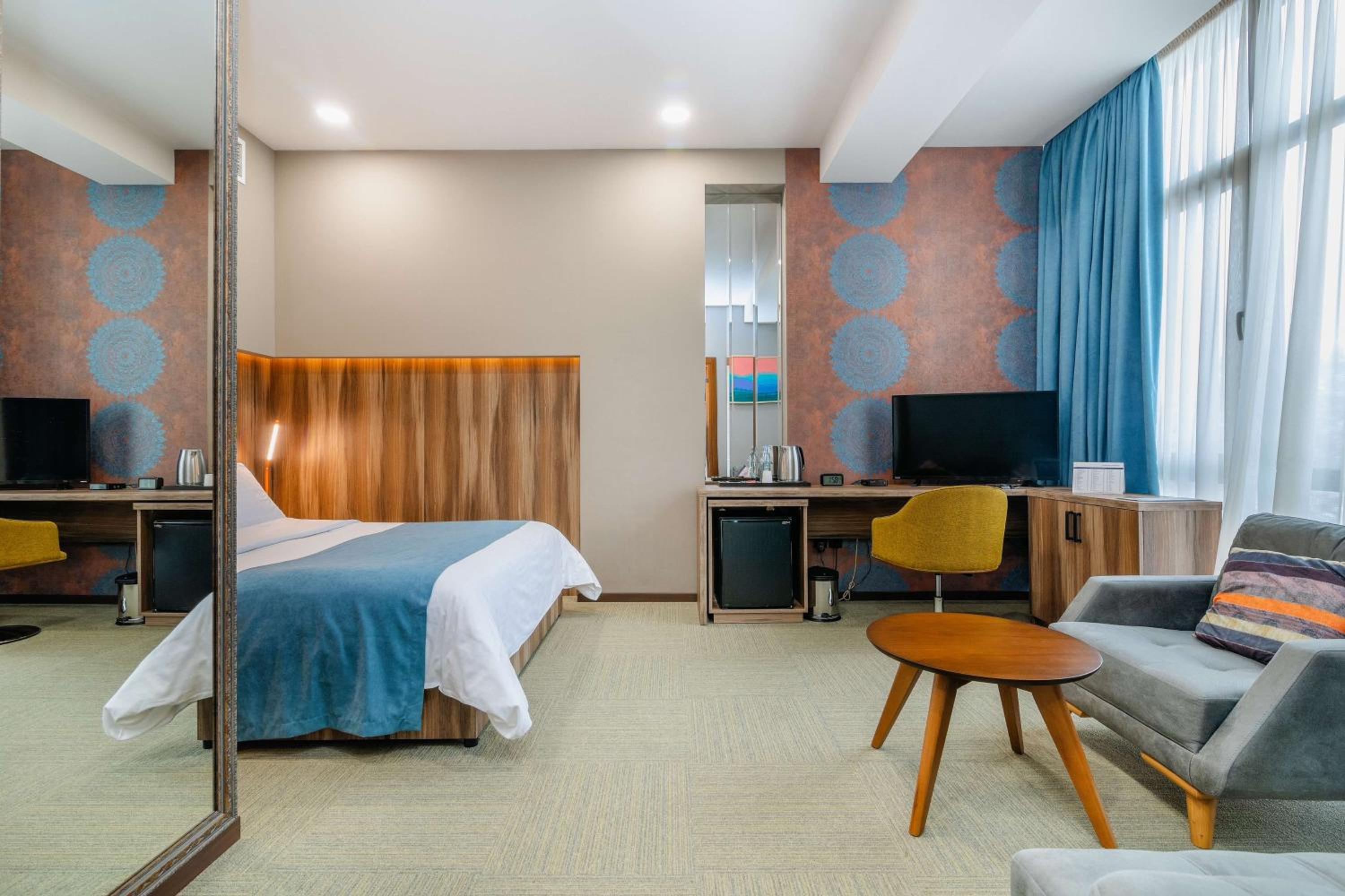 غرفة سوبيريور بسرير كينج، Best Western Tbilisi City Center 3/6
