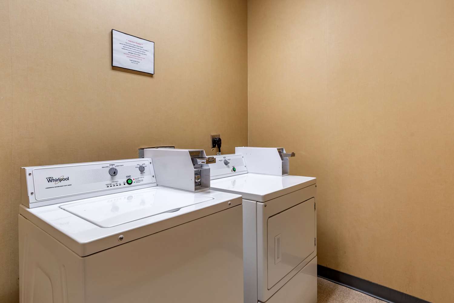 Comfort Suites Montgomery South 33/38