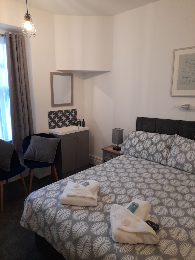 Tregella Guest House 39/50