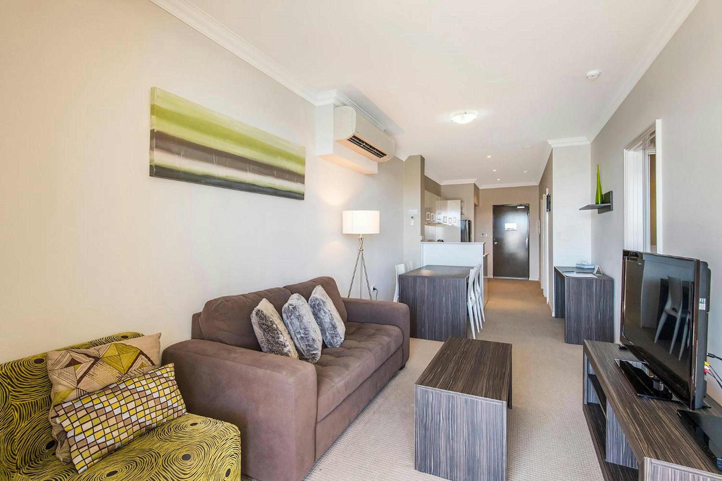 Dolphin Quay Apartments 47/71