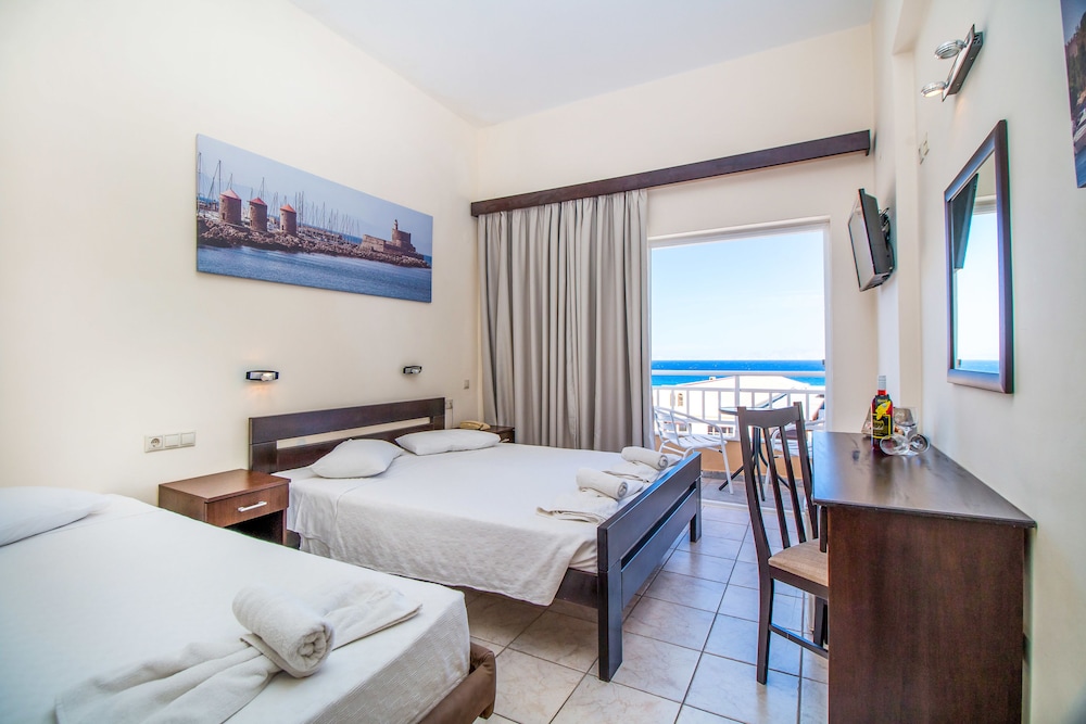 Filmar Hotel 24/73