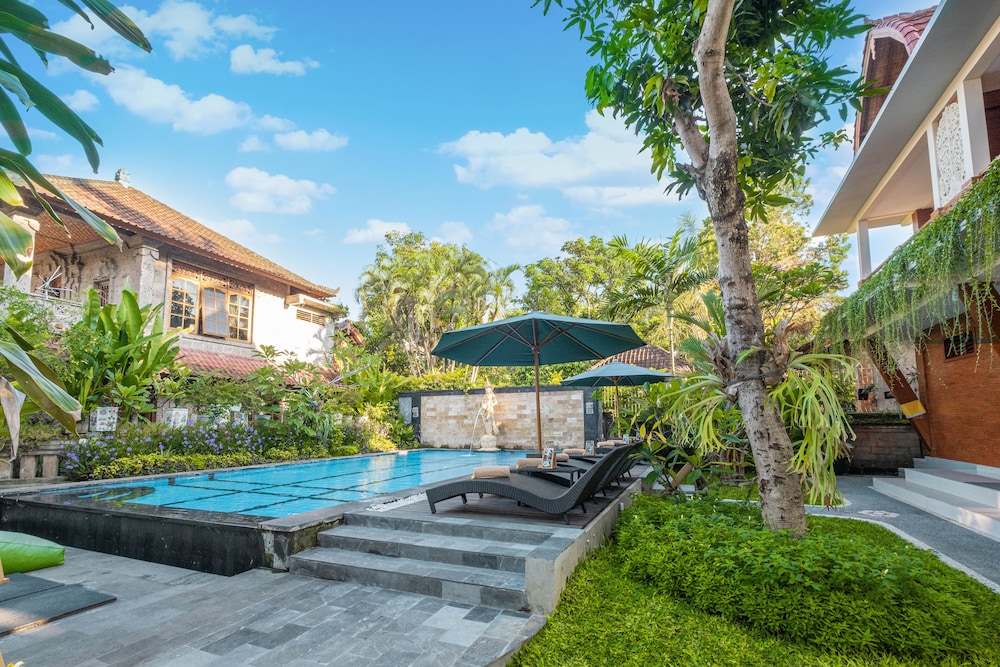 Gunung Merta Bungalows 19/22