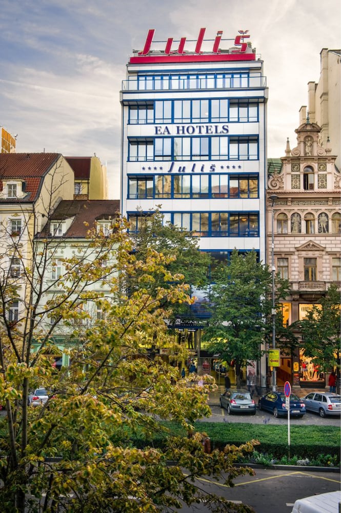 EA Hotel Julis 3/49
