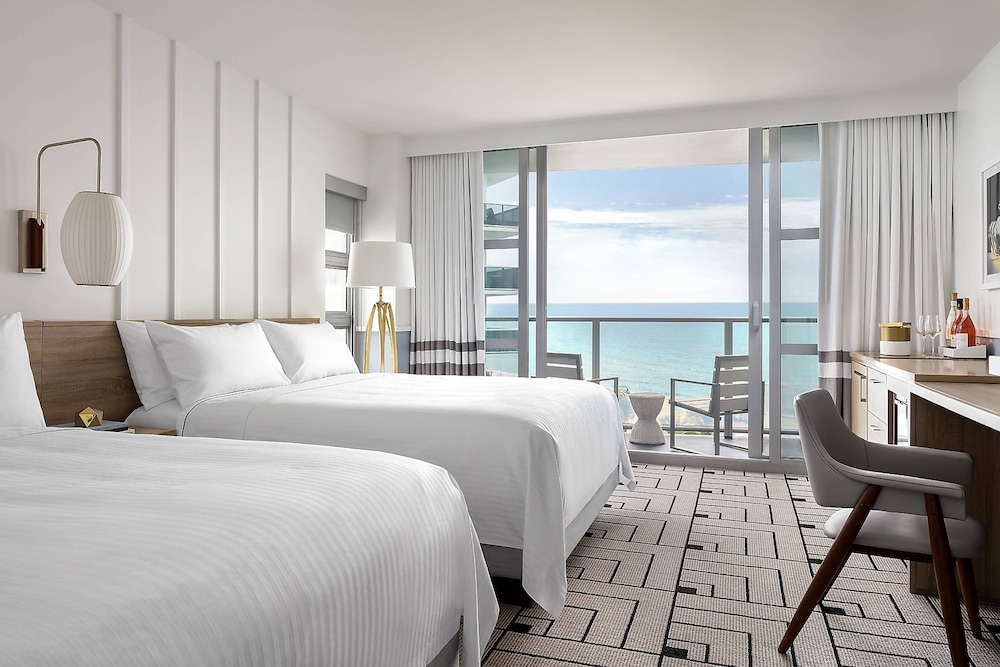 Cadillac Hotel & Beach Club, Autograph Collection 8/37