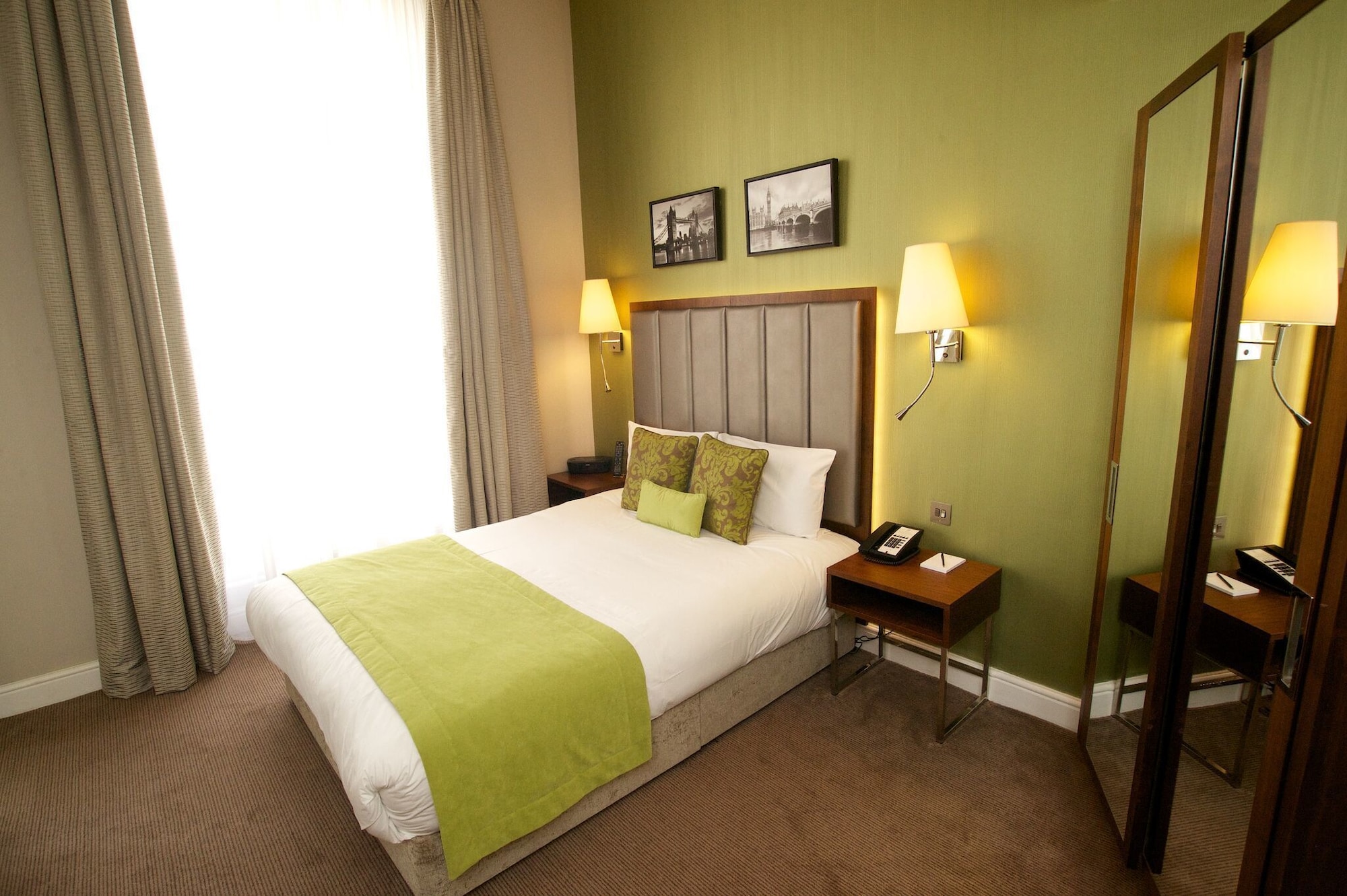 STANDARD, DOUBLE BED