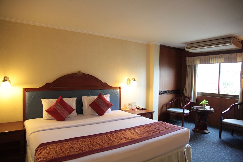 Sabai Inn 20/72