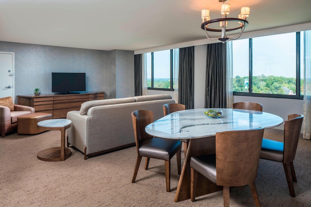 The Westin Tysons Corner 27/55
