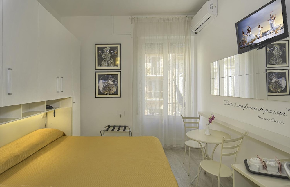 City Hotel 15/50