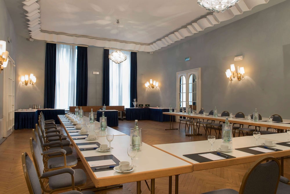 Wyndham Duisburger Hof 51/53
