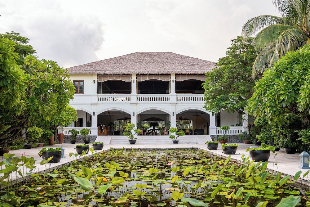 Allezboo Beach Resort And Spa 43/50