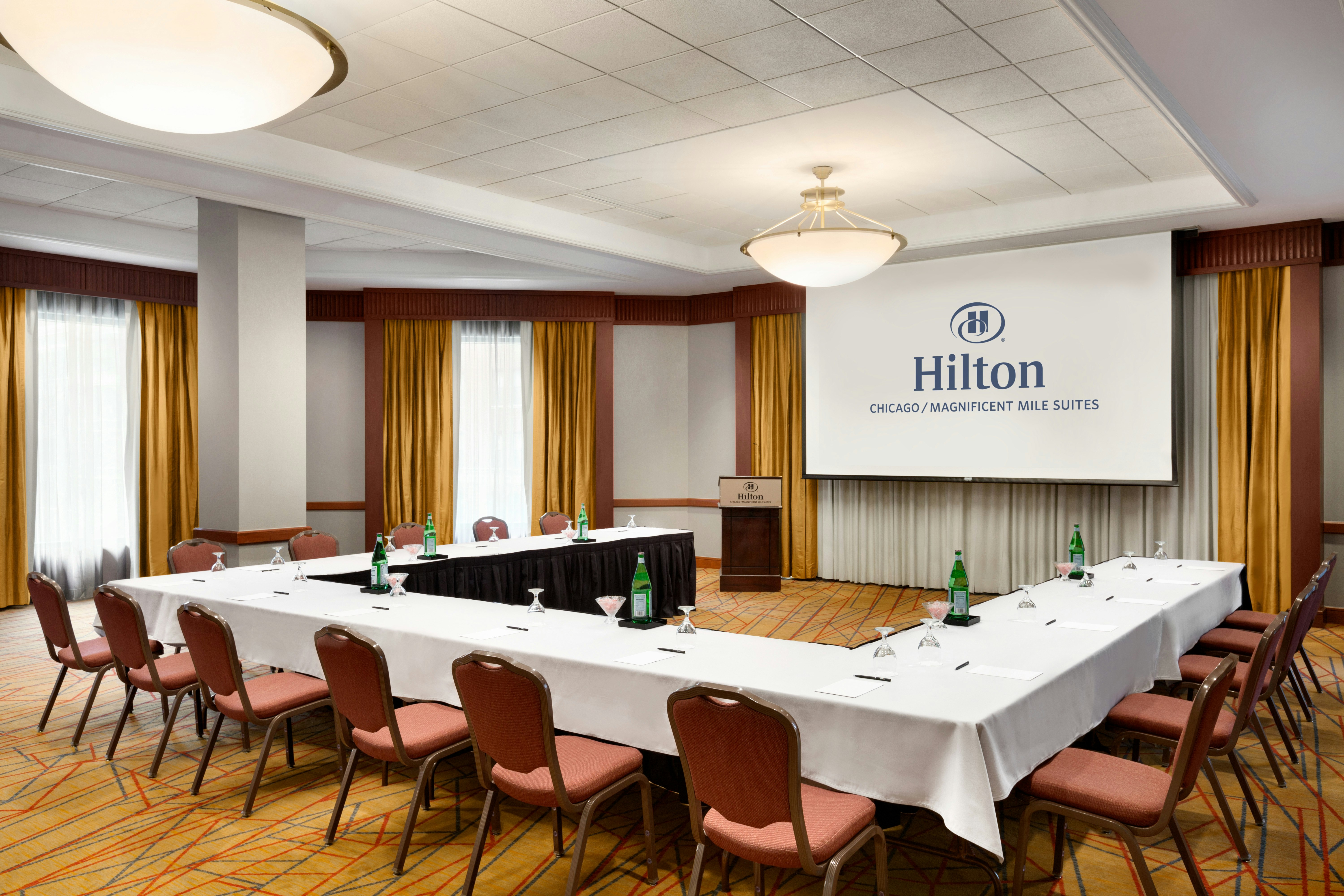 Hilton Chicago Magnificent Mile Suites 53/58