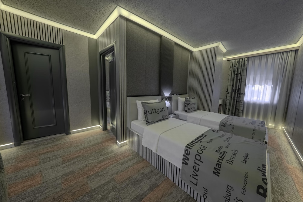 غرفة عائلية بسرير كينج وأسرّة بطابقين، Tryp By Wyndham Istanbul Sancaktepe 8/10