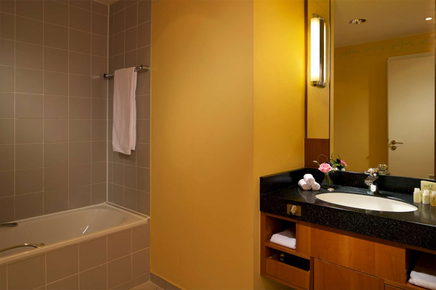 Hotel Parc Belair, WorldHotels Distinctive 10/13