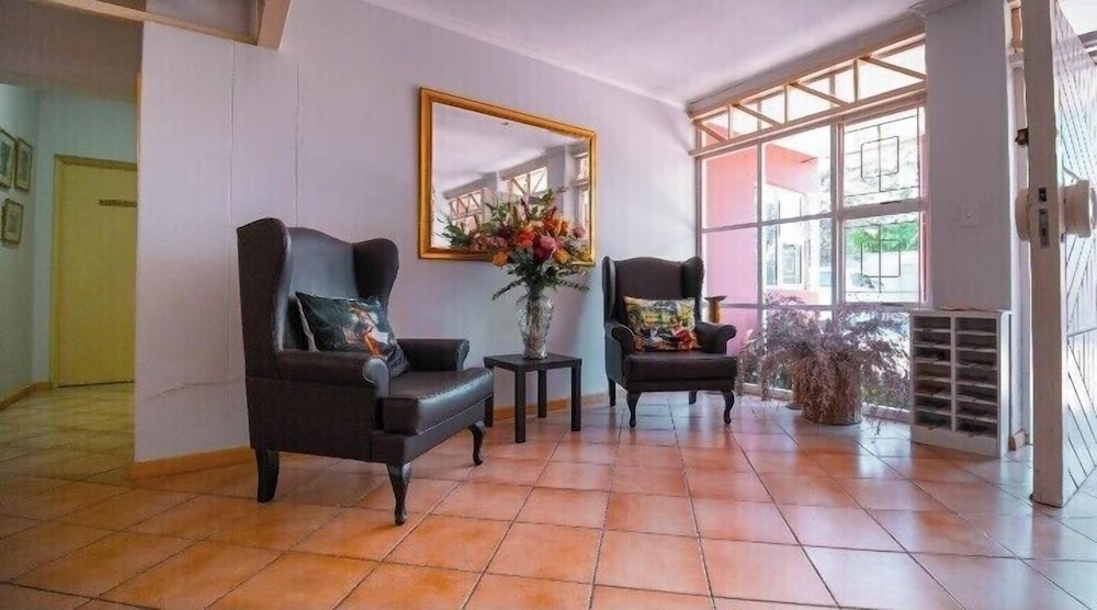 Broadway Guesthouse 13/20