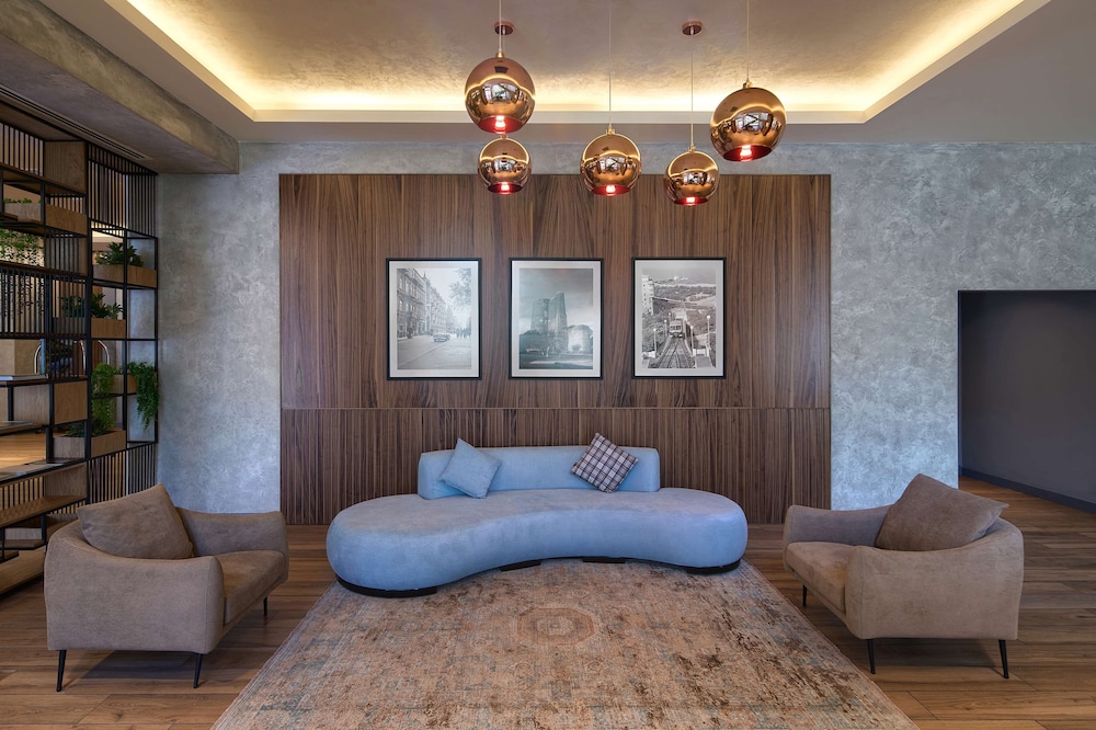 Radisson hotel Baku 50/80