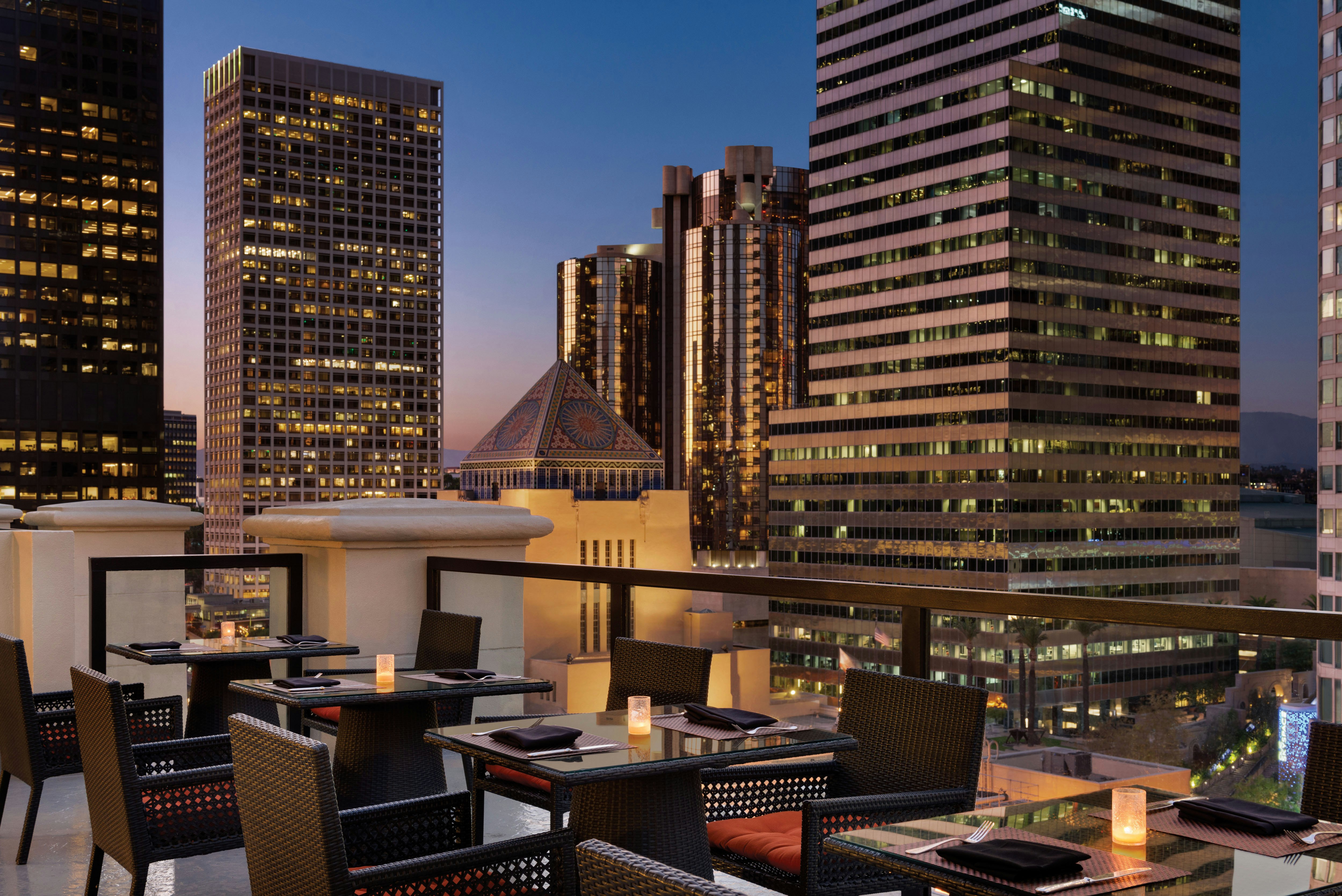 Hilton Checkers Los Angeles 48/62