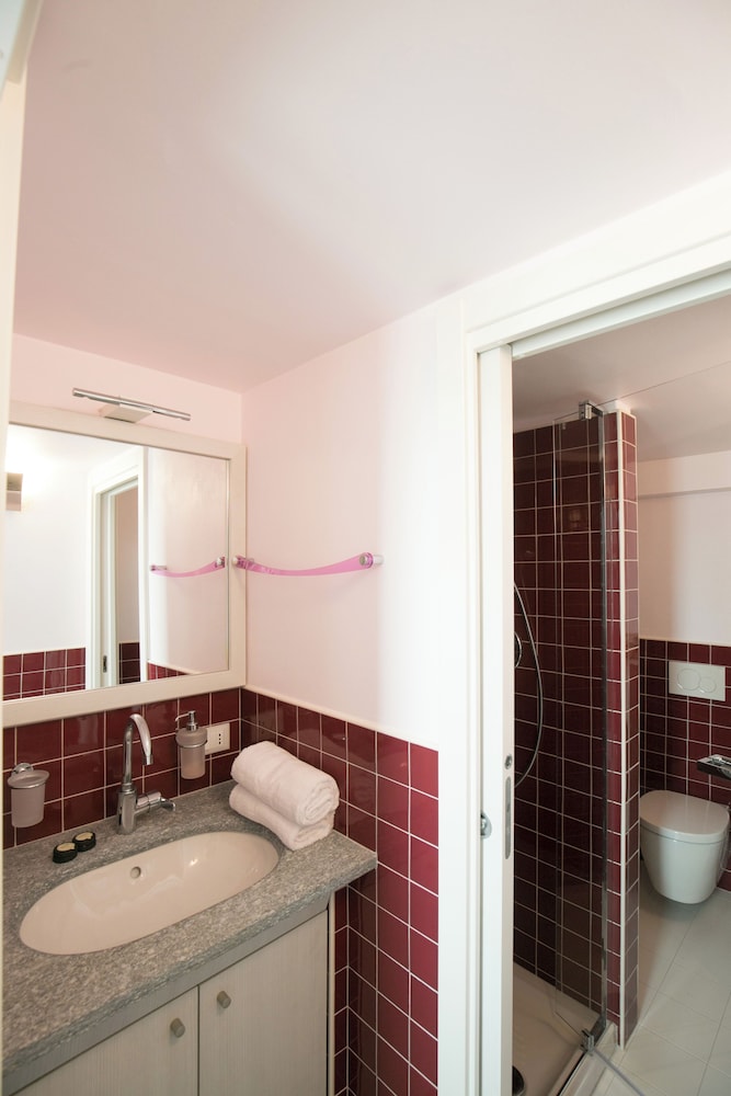 شقة بسريرين كينج بغرفتي نوم، Versoverde Alzaia Naviglio Grande 3/3