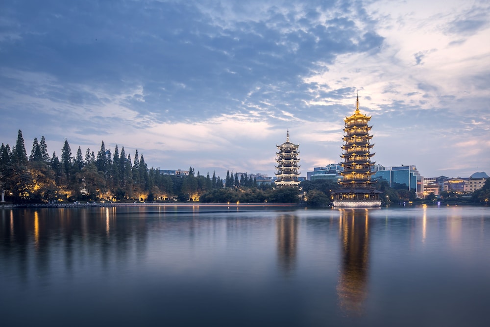 Wing Hotel Guilin - Central Square 46/50