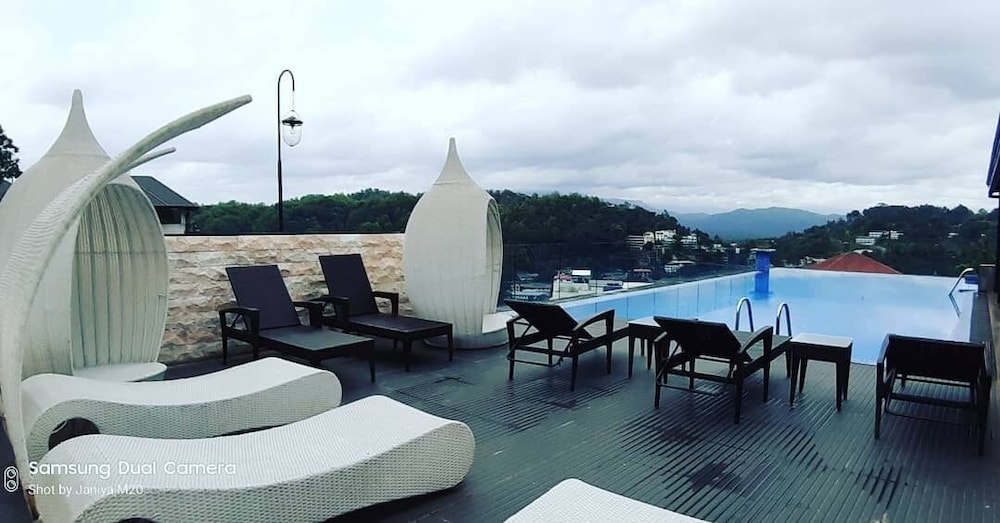 Serene Kandy 27/32