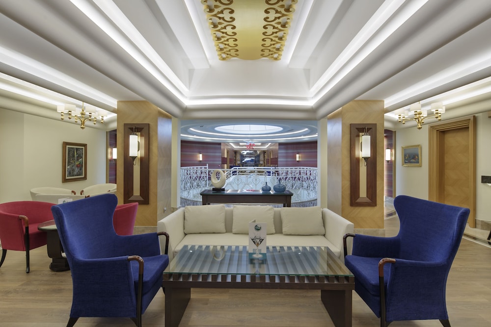 Alba Resort Hotel 24/50