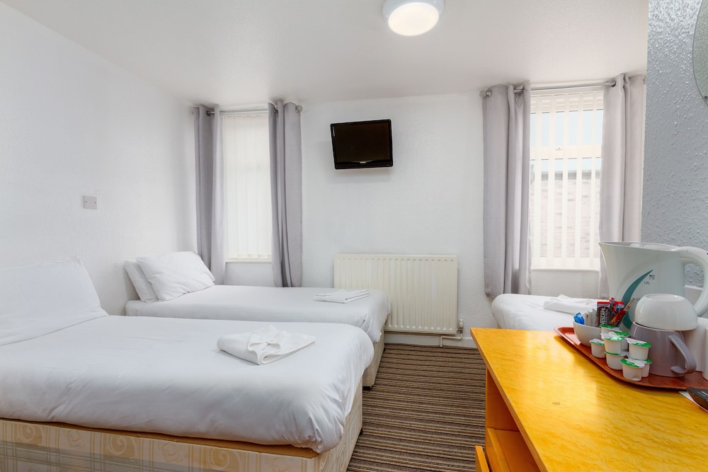 The New Sandringham Court Hotel & Norma Jeans Bar&Brasserie 14/50