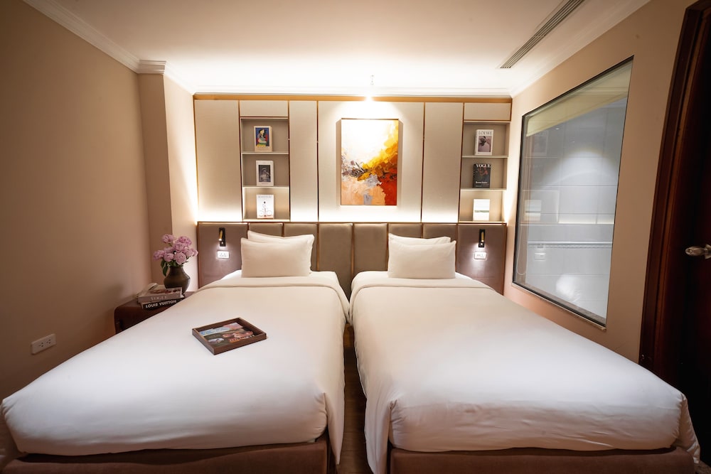 Splendid Secret Hotel 10/50