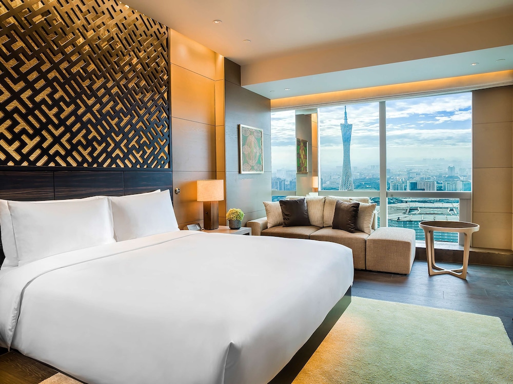 PARK HYATT GUANGZHOU 17/71