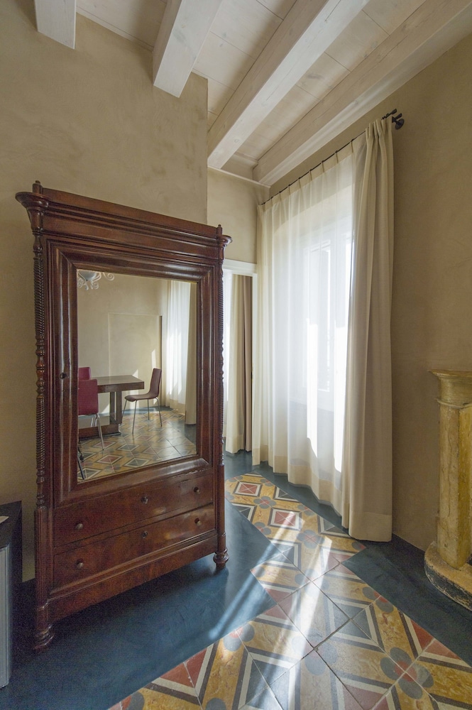Hotel Remàt 11/43