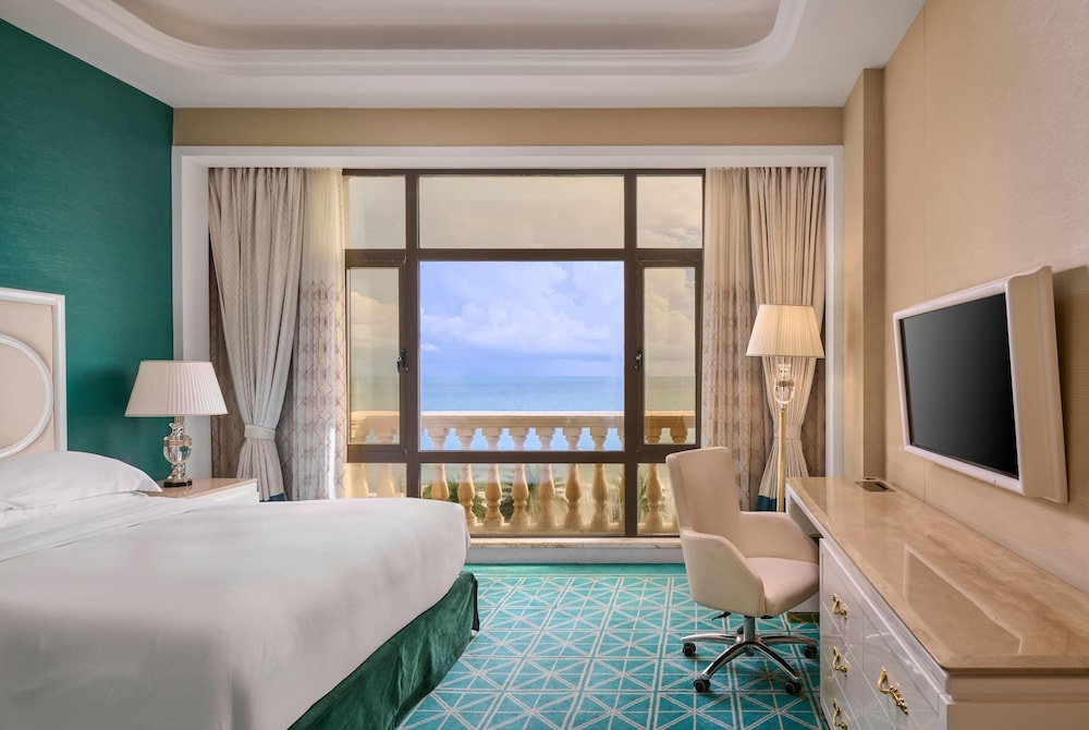 غرفة ديلوكس بسرير كينج بإطلالة على البحر، Ramada by Wyndham Sihanoukville Xinhaohui Palace 4/5