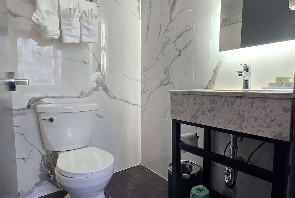 Ramada by Wyndham Brooklyn Empire Blvd 43/50