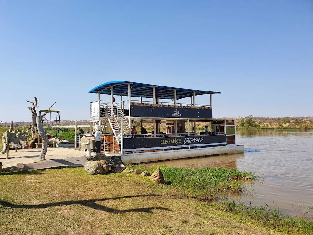 Balule Bushveld Safari Lodge 1/38