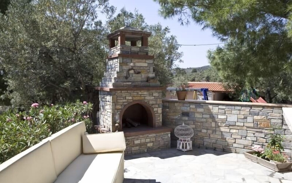 Kelyfos Hotel Bungalows and Suites 3/50