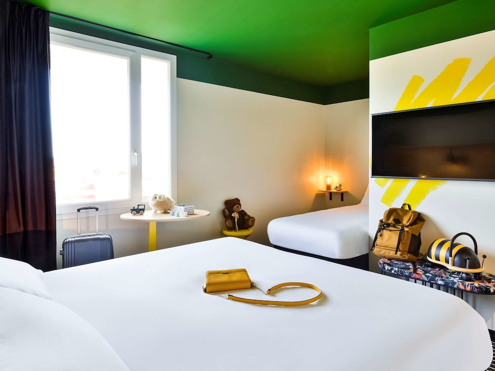 Ibis Styles Lyon Meyzieu Arena Stadium 10/63