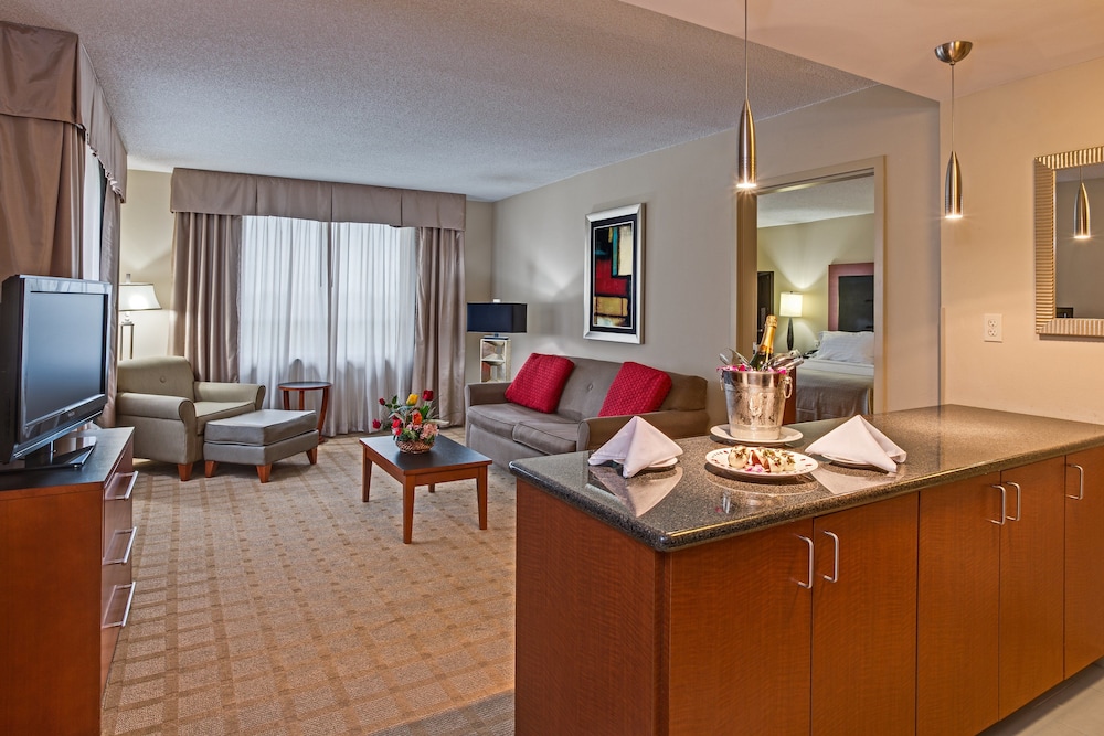 Crowne Plaza Ft. Myers Gulf Coast, An Ihg Hotel 44/78