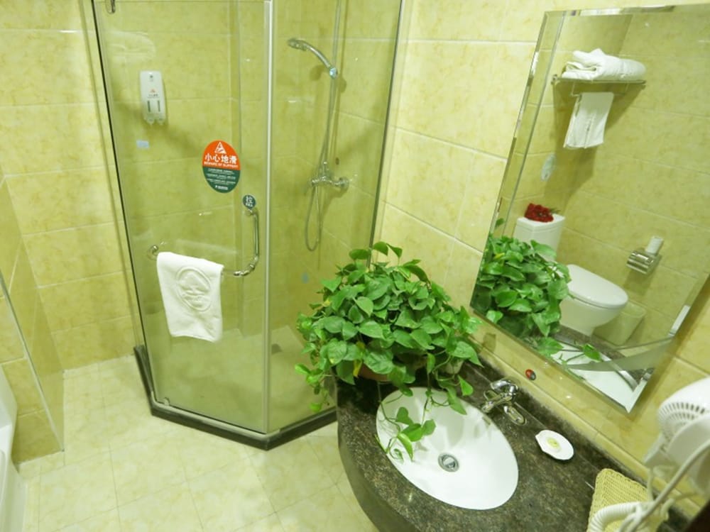 Greentree Inn Anhui Bengbu Guzhen Guyang Road Experimental Middle School Express Hotel 51/52