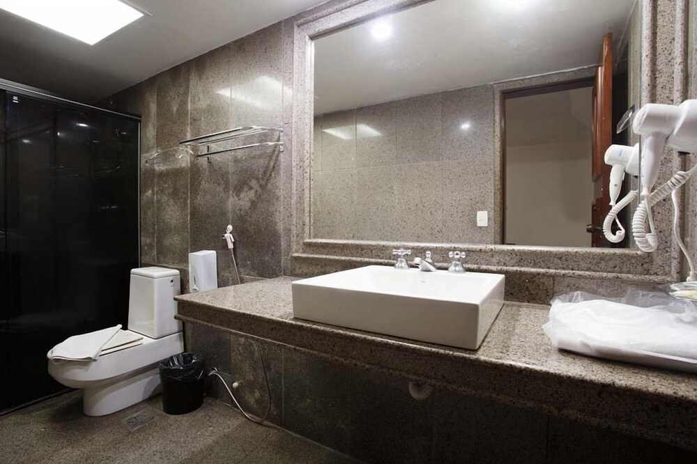 Savassi Hotel 48/50
