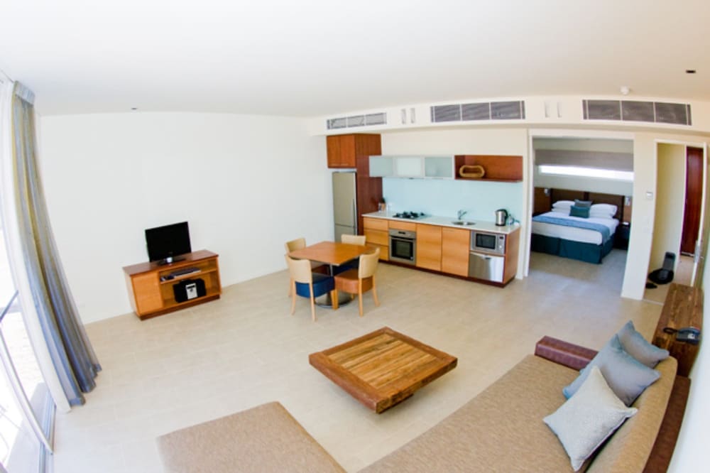 Mantarays Ningaloo Beach Resort 44/67