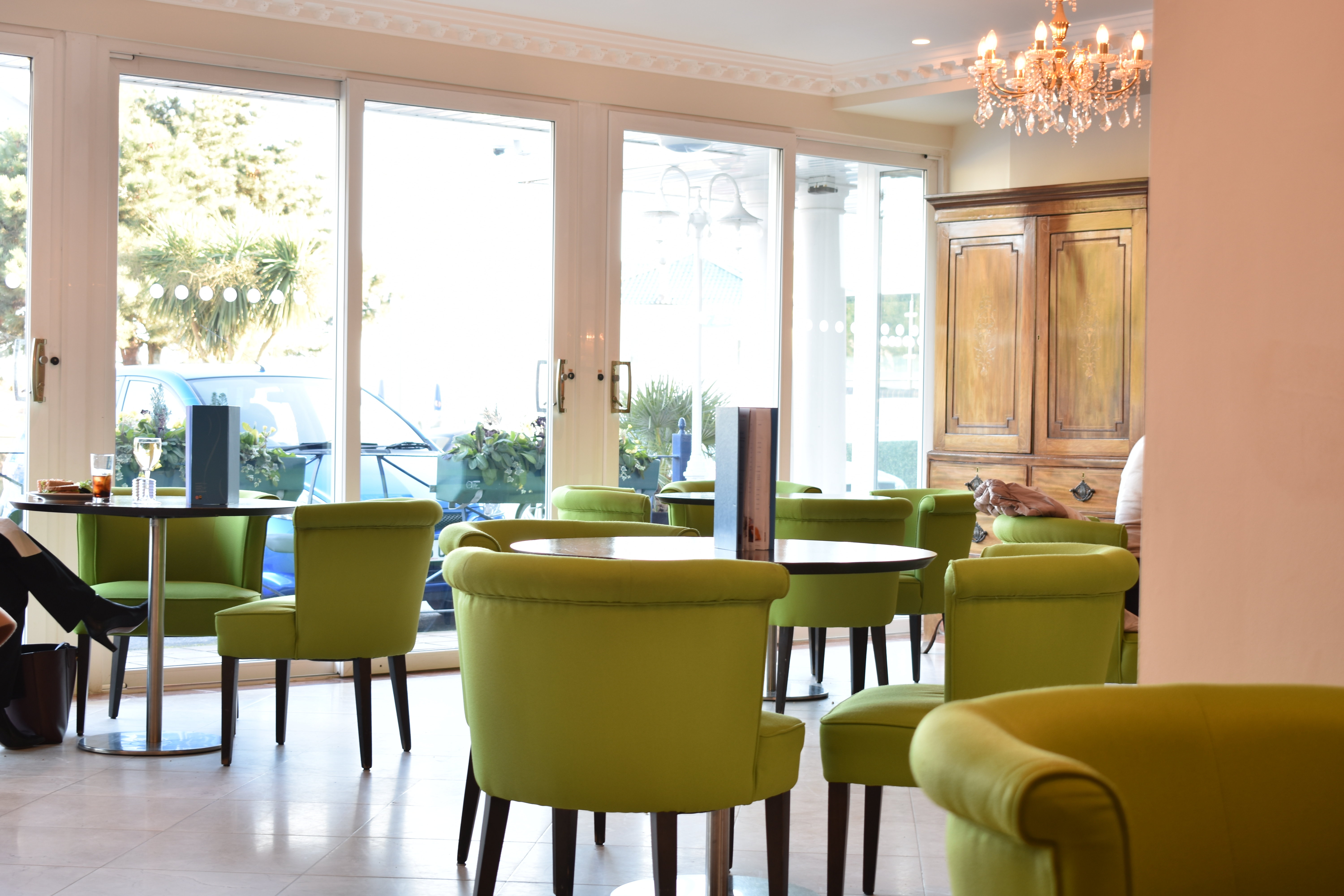 Hermitage Hotel 29/38