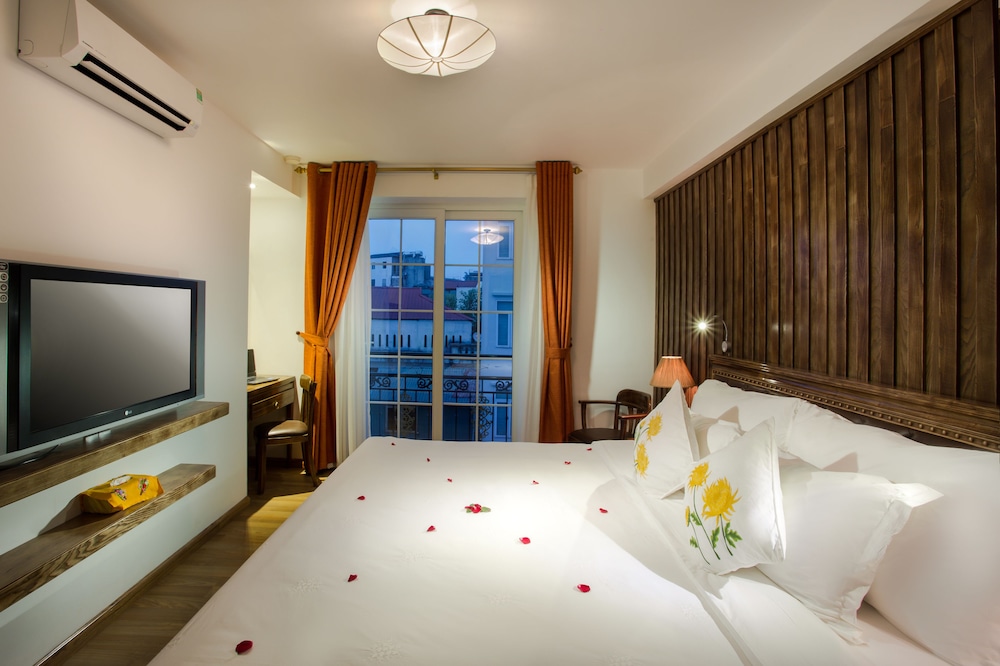 Noble & Swan Boutique Hotel 8/60