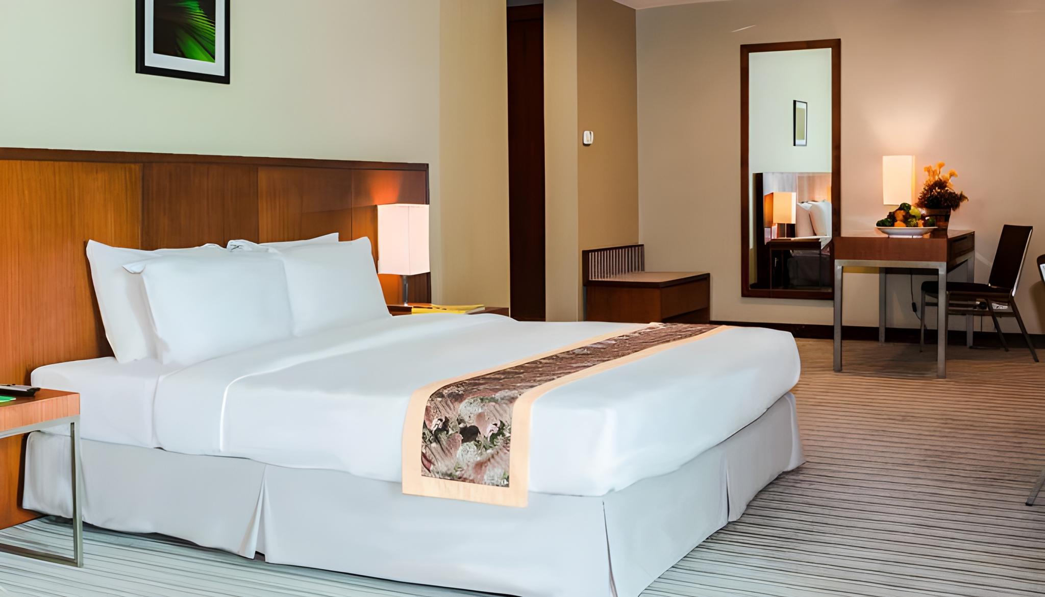 Junior Suite, King Bed
