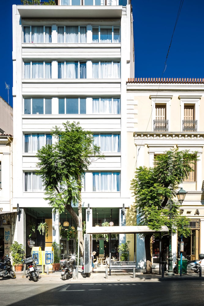 St Bjur Suites 45/50