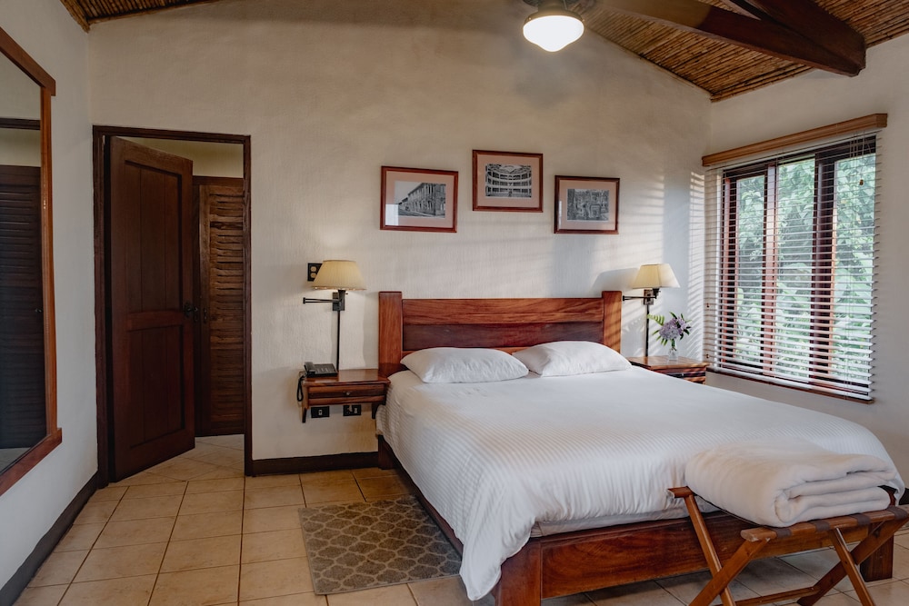 Villa Blanca Cloud Forest Resort and Nature Reserve 12/73