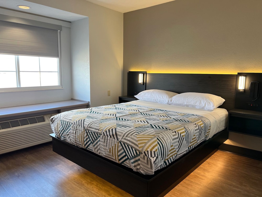 Motel6 Indianapolis, IN 32/51