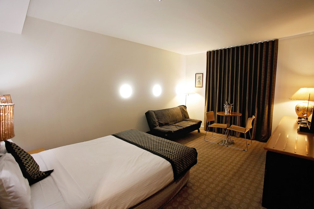 Golden Pebble Hotel 17/71