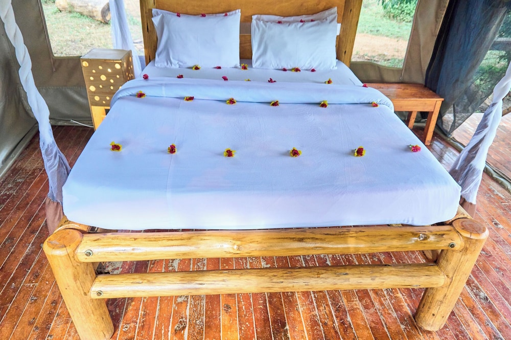 MIGUNGA TENTED CAMP 13/47