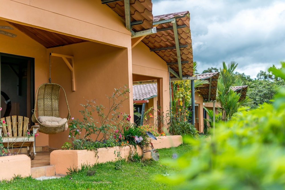 Nepenthe B&B 2/50