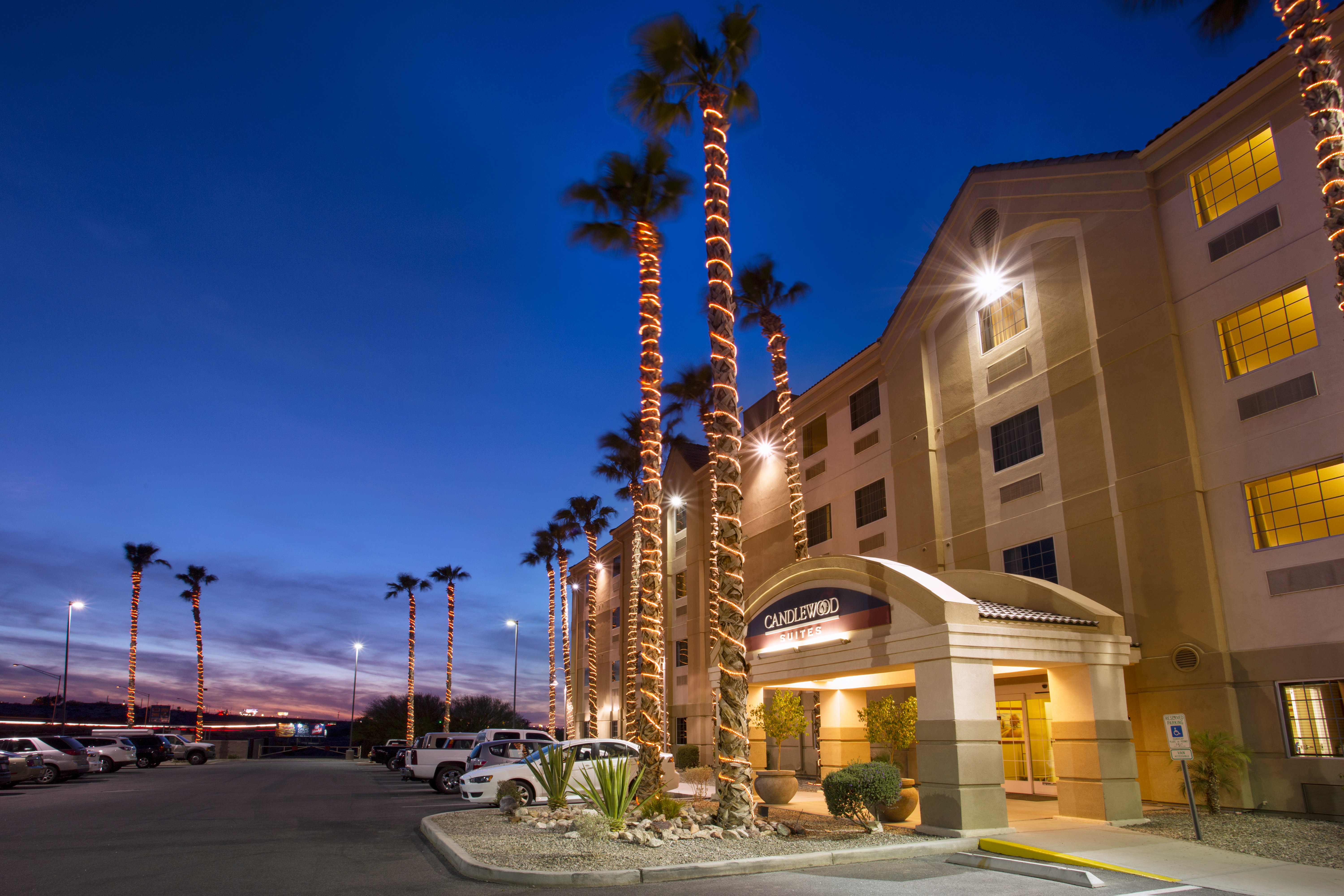 Candlewood Suites Yuma 65/73