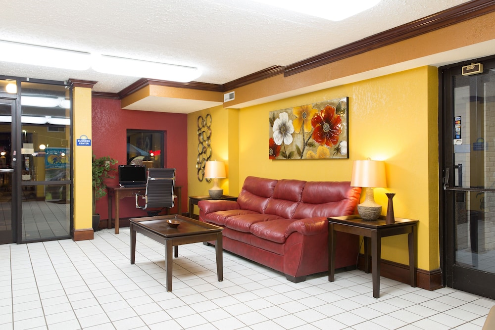 Rodeway Inn High Point/Archdale 13/17